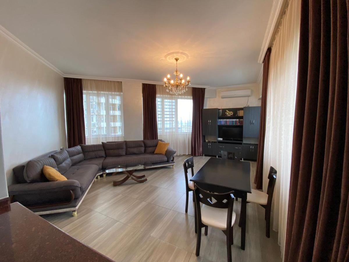 Gorgiladze Black Sea Apartment Batoumi Extérieur photo