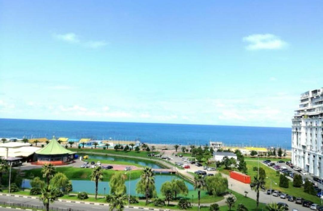 Gorgiladze Black Sea Apartment Batoumi Extérieur photo